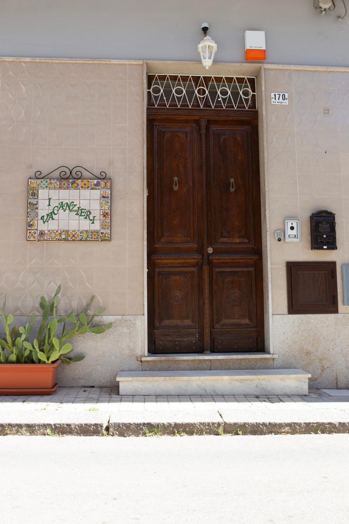 I Vacanzieri Avola Exterior photo